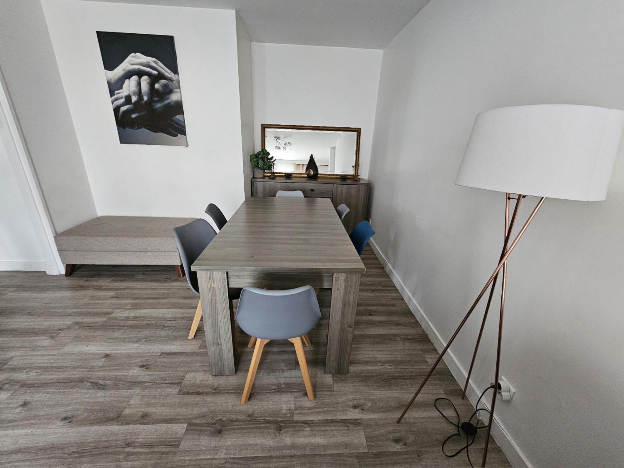 Апартаменти Charmant Pied-A-Terre Entre Paris Et Disneyland - Rer A Et E Вільє-сюр-Марн Екстер'єр фото